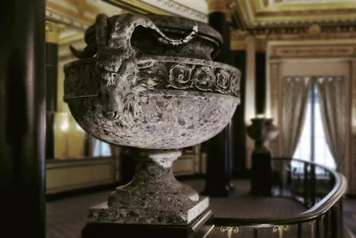 Lobby at Palmer House, a Hilton Hotel