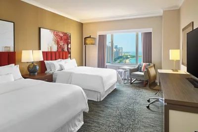 Guest room at The Westin Michigan Avenue Chicago