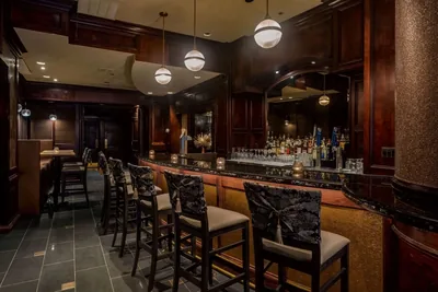 Restaurant and bar at The Whitehall Hotel