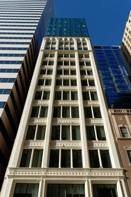 Arlo Chicago exterior