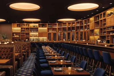 Restaurant and bar at Chicago Athletic Association Hotel