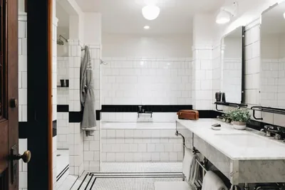 Suite at Chicago Athletic Association Hotel