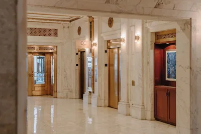 Lobby at Club Quarters Hotel, Wacker at Michigan