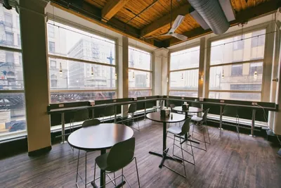 Restaurant and bar at HI Chicago \u2014 the J. Ira and Nicki Harris Family Hostel