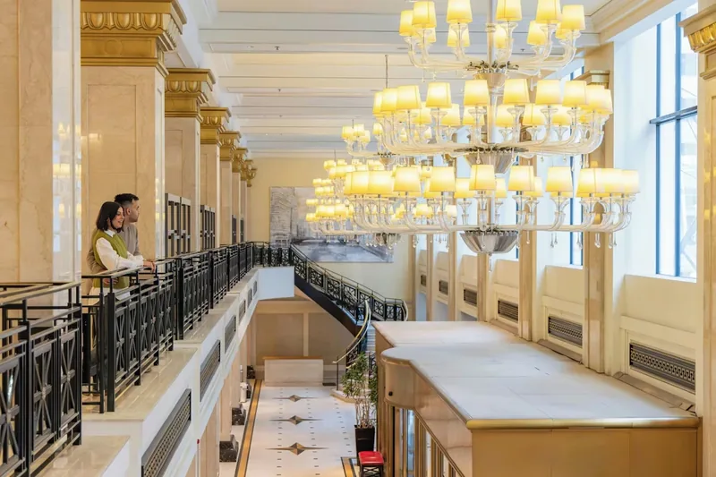 Lobby at JW Marriott Chicago