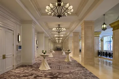 Lobby at JW Marriott Chicago