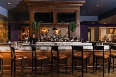 Restaurant and bar at JW Marriott Chicago