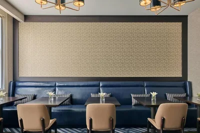 Restaurant and bar at JW Marriott Chicago