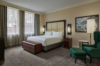 Guest room at JW Marriott Chicago