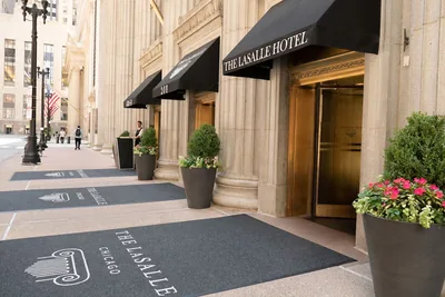 The LaSalle Chicago, Autograph Collection exterior