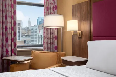 Guest room at Hampton Inn Chicago Downtown/N Loop/Michigan Ave