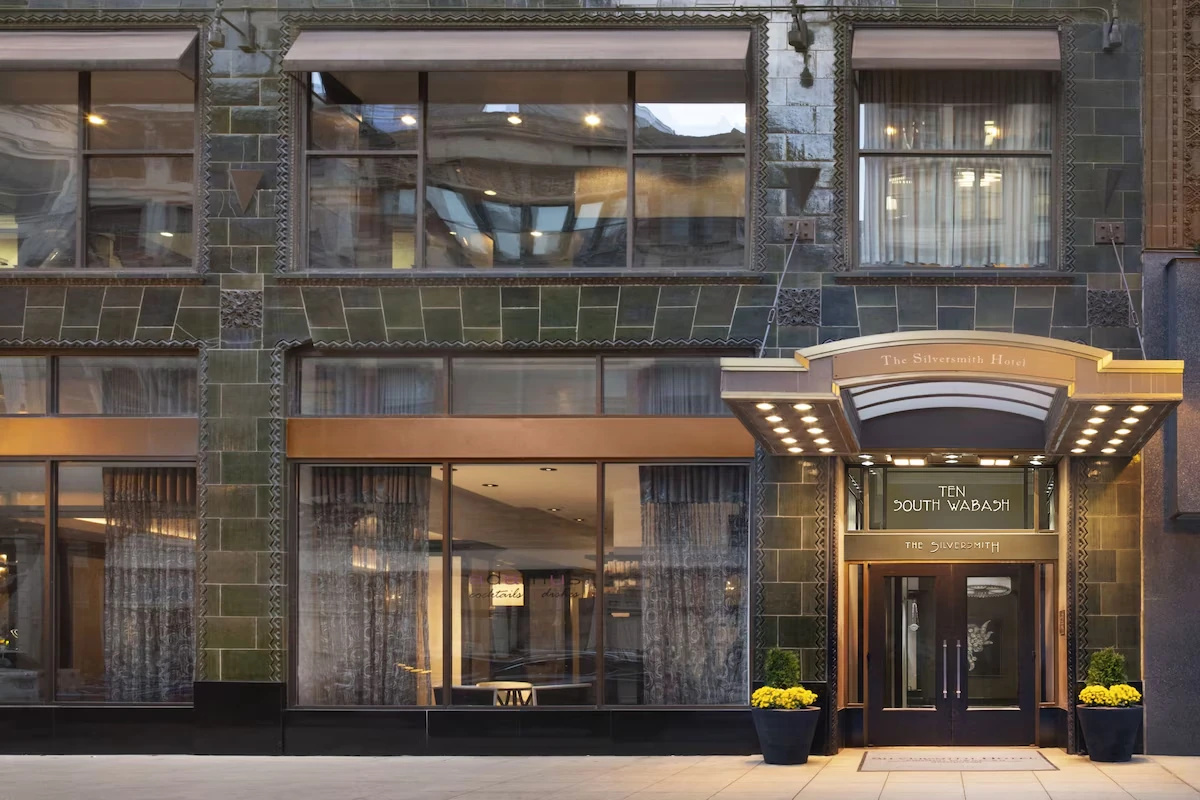 The Silversmith Hotel in the historic 1896 Silversmith Building on Wabash Avenue