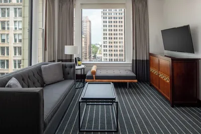 Guest room at Staypineapple, An Iconic Hotel, The Loop