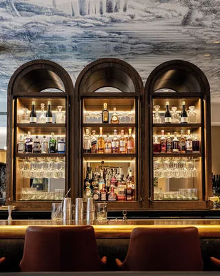 Restaurant and bar at The Talbott