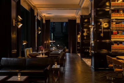 Restaurant and bar at Kimpton Gray Hotel