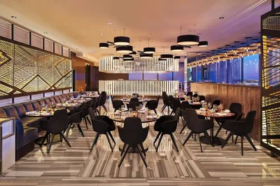 Restaurant and bar at The Wade