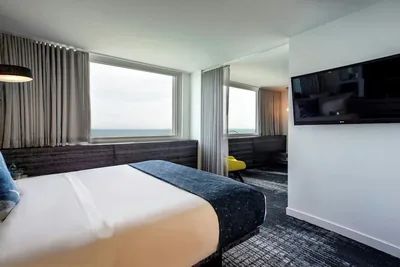 Guest room at The Wade