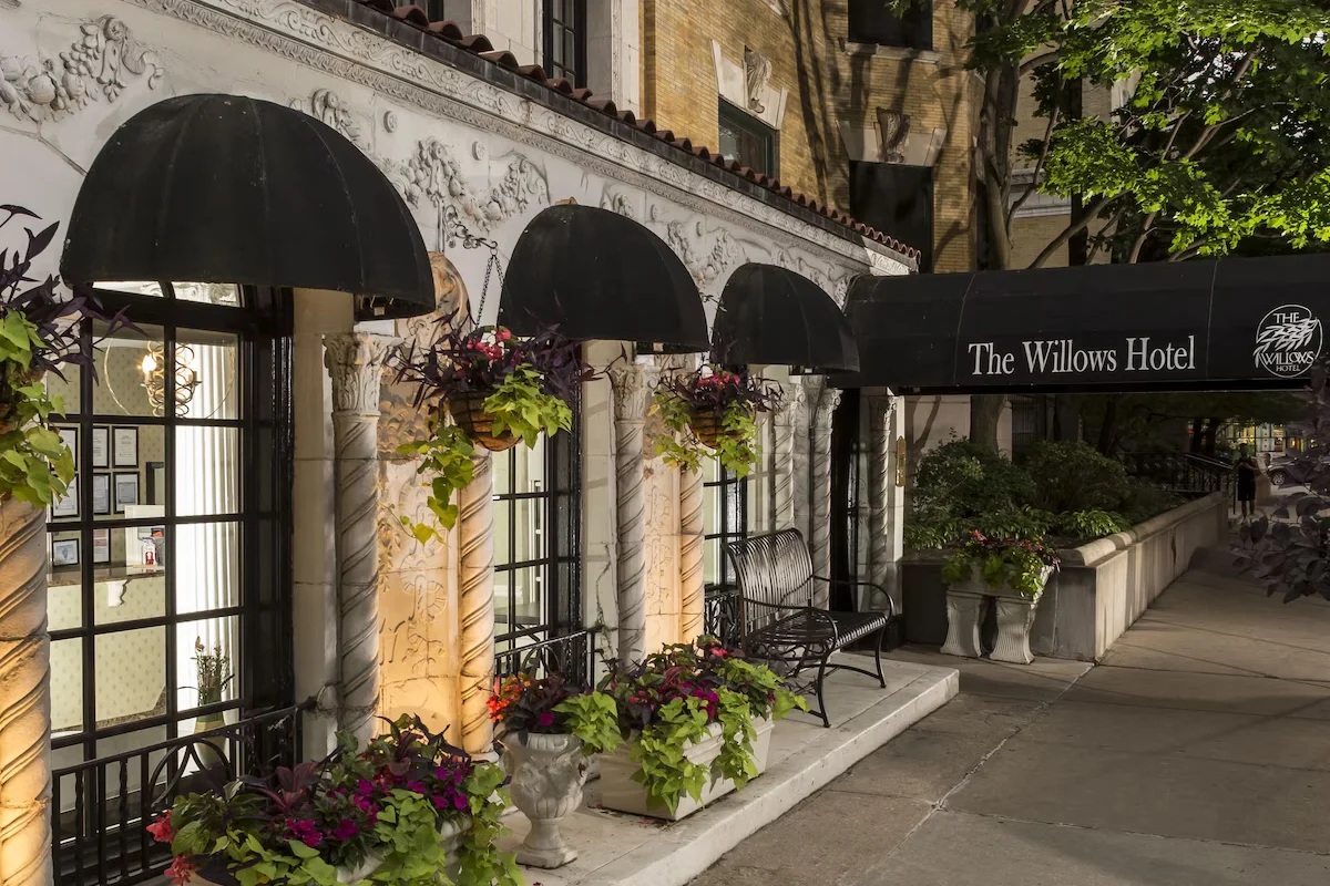 The Willows Hotel